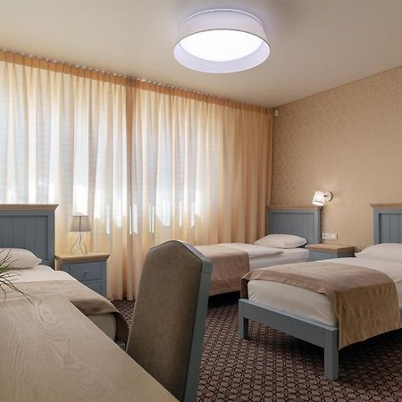 Hotel Sinchronas Telšiai 外观 照片
