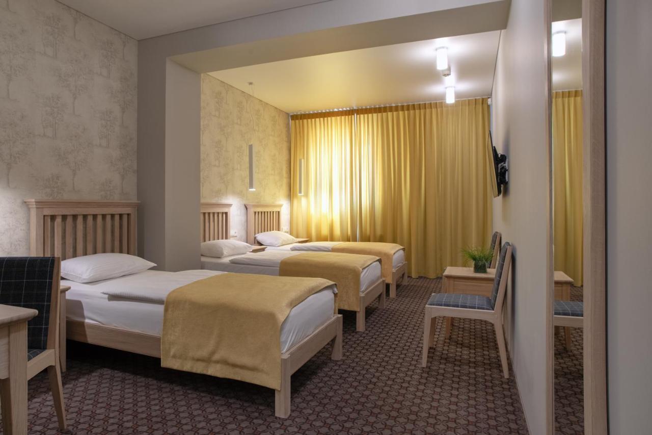 Hotel Sinchronas Telšiai 外观 照片