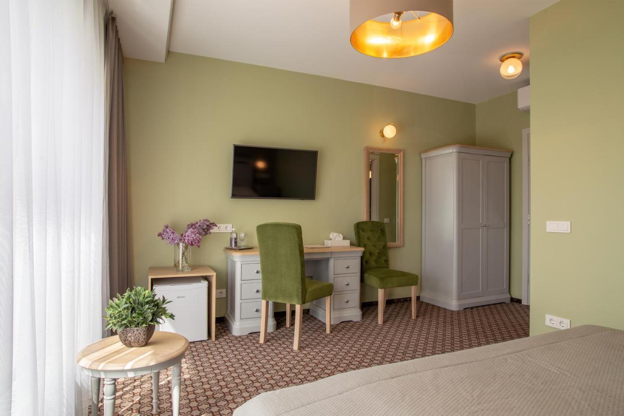 Hotel Sinchronas Telšiai 外观 照片