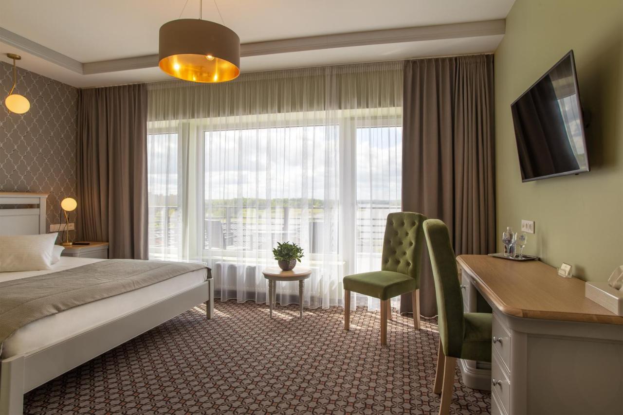 Hotel Sinchronas Telšiai 外观 照片