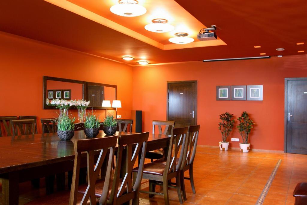 Hotel Sinchronas Telšiai 外观 照片