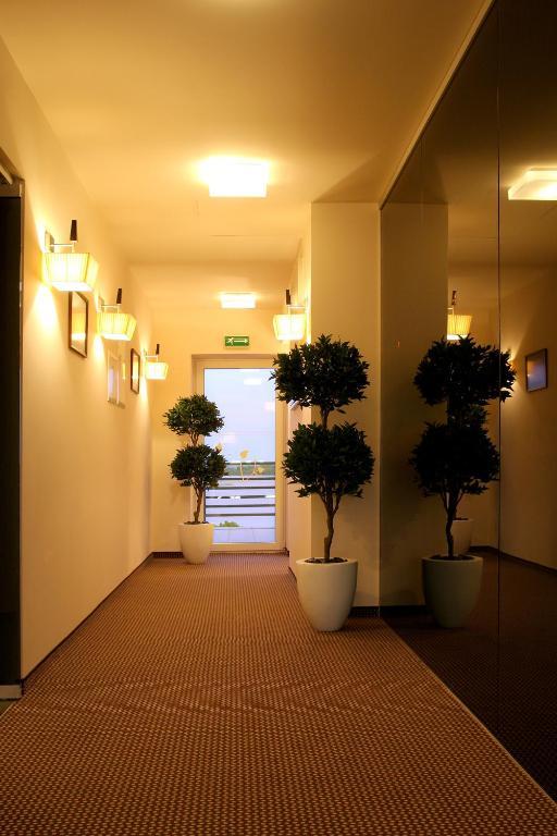 Hotel Sinchronas Telšiai 外观 照片